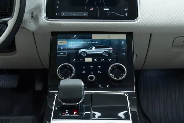 Land Rover Range Rover Velar 2021 - 49950 EUR, 46000 km - AUTO.MOTO.pt - 46000km - foto 21 de 53