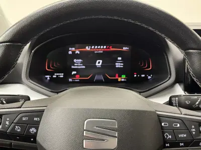 SEAT Arona 2023 - 18990 EUR, 63000 km - AUTO.MOTO.pt - 63000km - foto 15 de 29