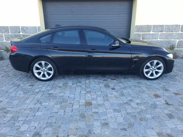 BMW 420 Gran Coupé 2015 - 15990 EUR, 264120 km - AUTO.MOTO.pt - 264120km - foto 4 de 17