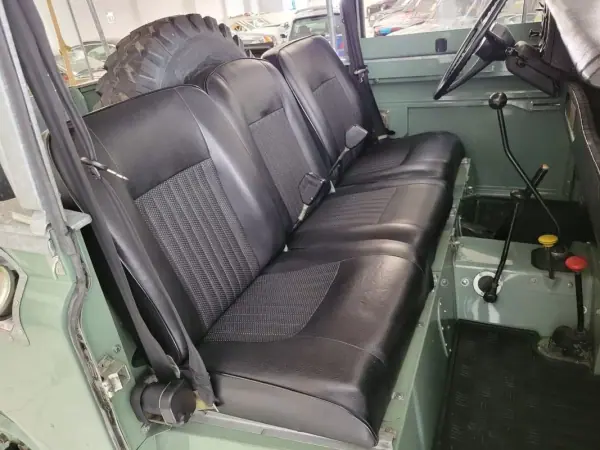 Land Rover Serie III 1973 - 35000 EUR, 87484 km - AUTO.MOTO.pt - 87484km - foto 25 de 47