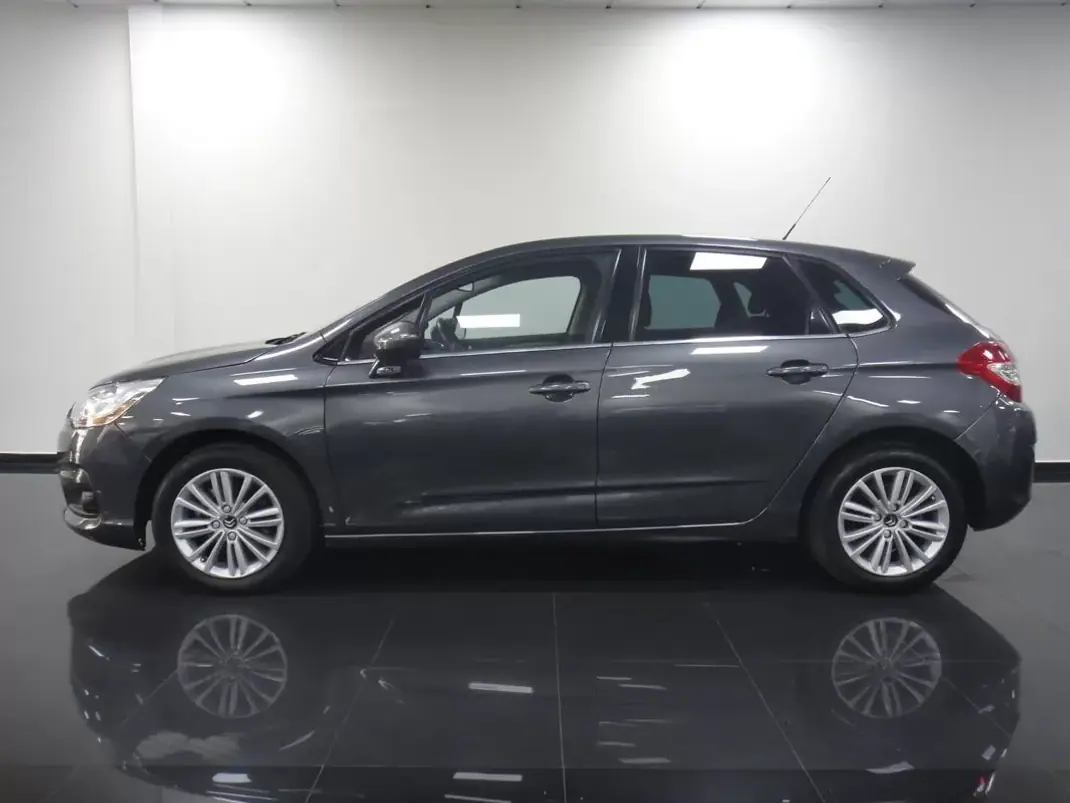 Citroën C4 2011 - 6990 EUR, 200000 km - AUTO.MOTO.pt - 200000km - foto 4 de 21
