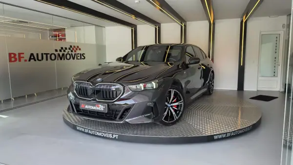 BMW i5 2024 - 52900 EUR, 41826 km - AUTO.MOTO.pt - 41826km - foto 13 de 55