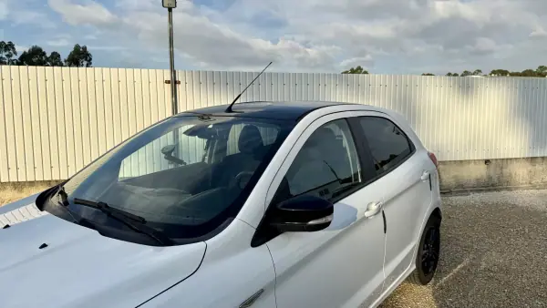 Ford KA 2018 - 10500 EUR, 142000 km - AUTO.MOTO.pt - 142000km - foto 4 de 40
