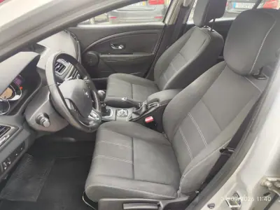 Renault Mégane 2013 - 5980 EUR, 251000 km - 251000km - foto 10 de 36