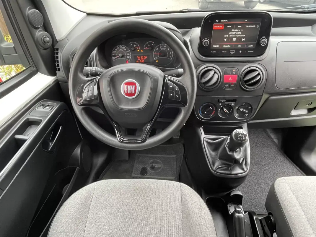 Fiat 2022 - 10990 EUR, 221557 km - AUTO.MOTO.pt - 221557km - foto 9 de 22