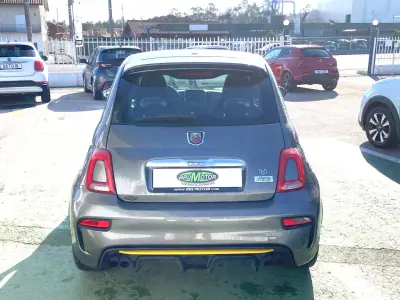 Abarth 595 2018 — foto 4 de 15