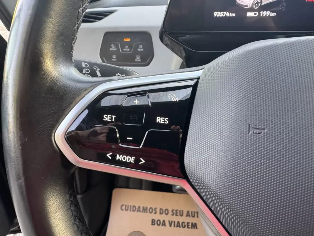 Volkswagen ID.3 2020 - 19900 EUR, 93000 km - AUTO.MOTO.pt - 93000km - foto 32 de 44