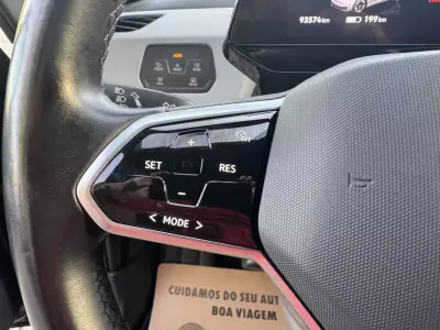 Volkswagen ID.3 2020 - 19900 EUR, 93000 km - AUTO.MOTO.pt - 93000km - foto 32 de 44