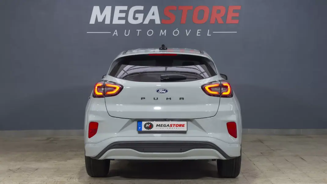 Ford Puma 2026 - 24450 EUR, 37 km - AUTO.MOTO.pt - 37km - foto 6 de 35