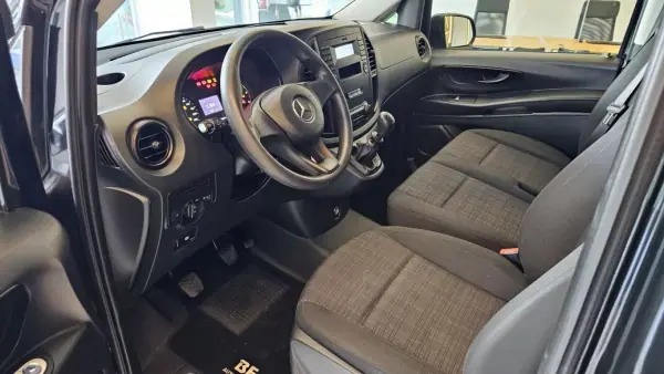 Mercedes-Benz Vito Tourer 2019 - 34900 EUR, 99800 km - AUTO.MOTO.pt - 99800km - foto 6 de 29