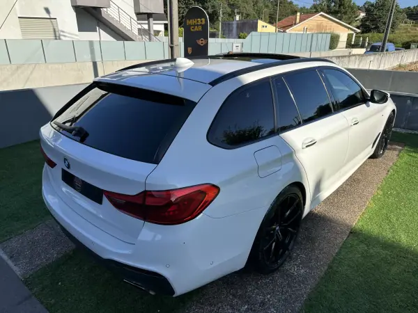 BMW 520 2018 - 28000 EUR, 217000 km - AUTO.MOTO.pt - 217000km - foto 12 de 67