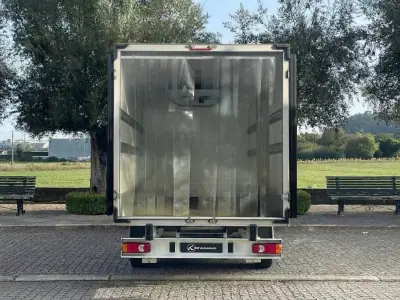 Peugeot Boxer 2020 - 25900 EUR, 155000 km - 155000km - foto 10 de 31