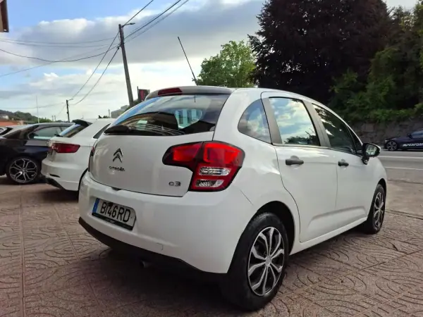 Citroën C3 2010 - 6500 EUR, 191000 km - AUTO.MOTO.pt - 191000km - foto 8 de 33