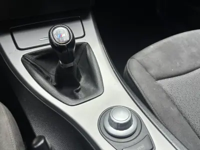 BMW 320 2005 - 7500 EUR, 223201 km - AUTO.MOTO.pt - 223201km - foto 15 de 21