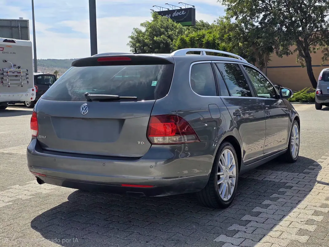 Volkswagen Golf Variant 2010 - 5850 EUR, 279000 km - 279000km - foto 4 de 13