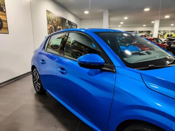 Peugeot 208 2019 - 13250 EUR, 90000 km - AUTO.MOTO.pt - 90000km - foto 14 de 60
