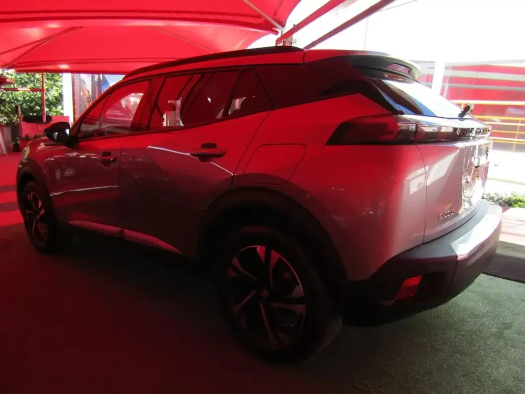 Peugeot 2008 2022 - 19249 EUR, 78120 km - 78120km - foto 20 de 21