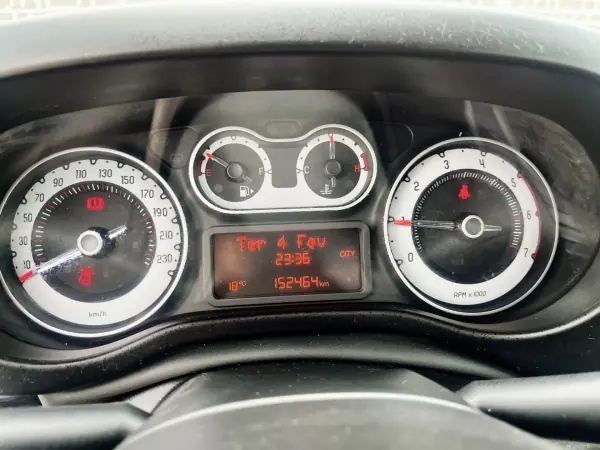 Fiat 500L 2016 - 10900 EUR, 152000 km - 152000km - foto 12 de 13