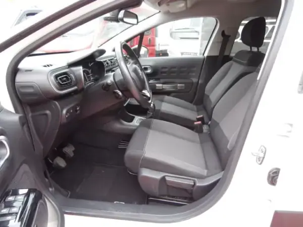 Citroën C3 2017 - 11500 EUR, 130256 km - AUTO.MOTO.pt - 130256km - foto 11 de 32