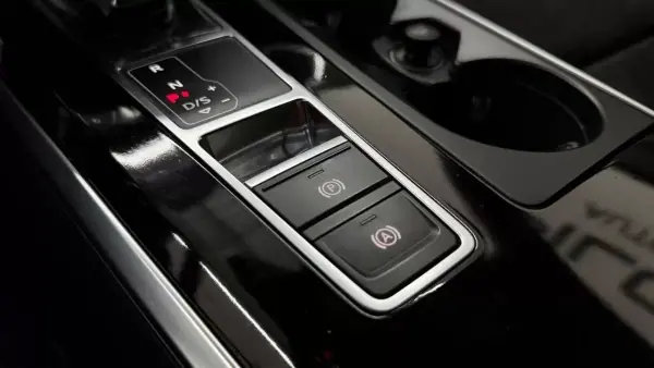 Audi A6 2019 - 34990 EUR, 140670 km - AUTO.MOTO.pt - 140670km - foto 28 de 37