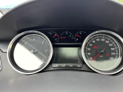 Peugeot 508 SW 2014 - 8450 EUR, 217000 km - AUTO.MOTO.pt - 217000km - foto 15 de 52