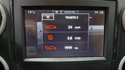 Citroën Berlingo 2018 - 17990 EUR, 67000 km - AUTO.MOTO.pt - 67000km - foto 16 de 42