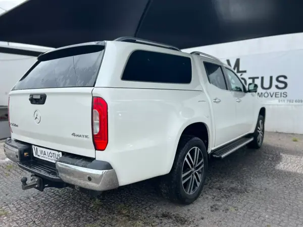 Mercedes-Benz X 250 2020 - 45000 EUR, 56048 km - AUTO.MOTO.pt - 56048km - foto 4 de 8