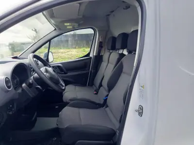 Citroën e-Berlingo 2019 - 9490 EUR, 24500 km - AUTO.MOTO.pt - 24500km - foto 11 de 17