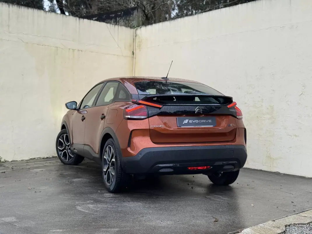 Citroën e-C4 2021 - 16990 EUR, 56000 km - AUTO.MOTO.pt - 56000km - foto 5 de 13