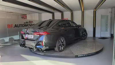 BMW i5 2025 — photo 4 of 64