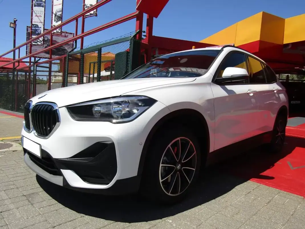 BMW X1 2021 - 24900 EUR, 119000 km - 119000km - foto 12 de 13
