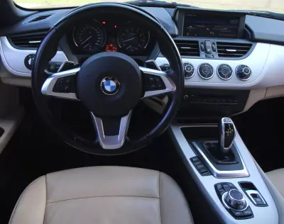BMW Z4 2012 - 21000 EUR, 203000 km - AUTO.MOTO.pt - 203000km - foto 10 de 31