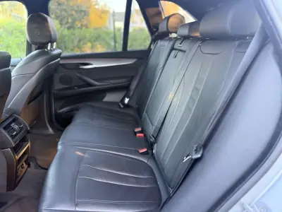 BMW X5 2017 - 33999 EUR, 170000 km - AUTO.MOTO.pt - 170000km - foto 13 de 19