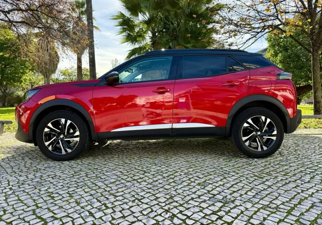 Peugeot 2008 2022 - 15890 EUR, 59850 km - AUTO.MOTO.pt - 59850km - foto 12 de 38