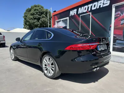 Jaguar XF 2016 - 18947 EUR, 108000 km - 108000km - foto 6 de 19