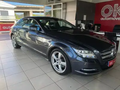 Mercedes-Benz CLS 250 2011 - 18500 EUR, 199900 km - AUTO.MOTO.pt - 199900km - foto 19 de 43