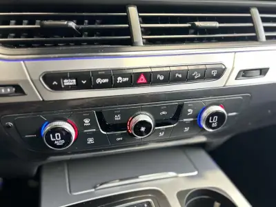 Audi Q7 2016 - 41000 EUR, 139983 km - AUTO.MOTO.pt - 139983km - foto 18 de 46