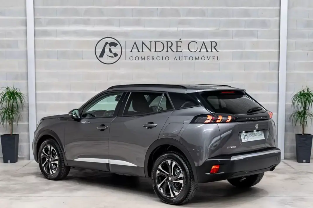 Peugeot 2008 2021 - 16450 EUR, 22568 km - AUTO.MOTO.pt - 22568km - foto 7 de 54