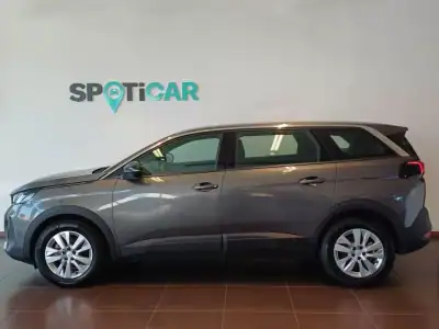 Peugeot 5008 2023 - 33500 EUR, 16000 km - AUTO.MOTO.pt - 16000km - foto 6 de 34