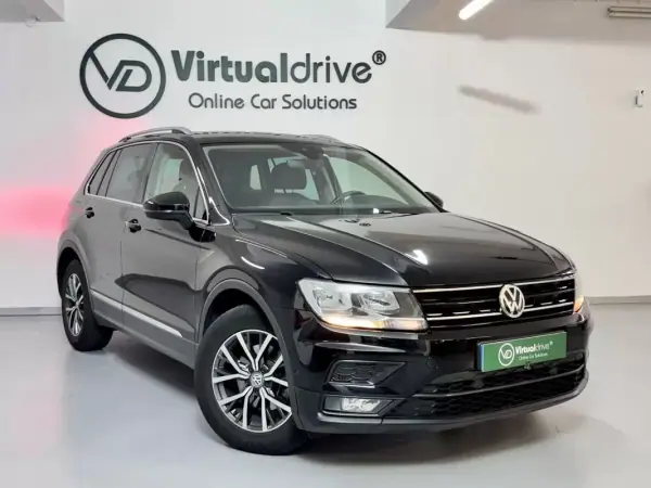 Volkswagen Tiguan 2017 - 17750 EUR, 120000 km - AUTO.MOTO.pt - 120000km - foto 3 de 50