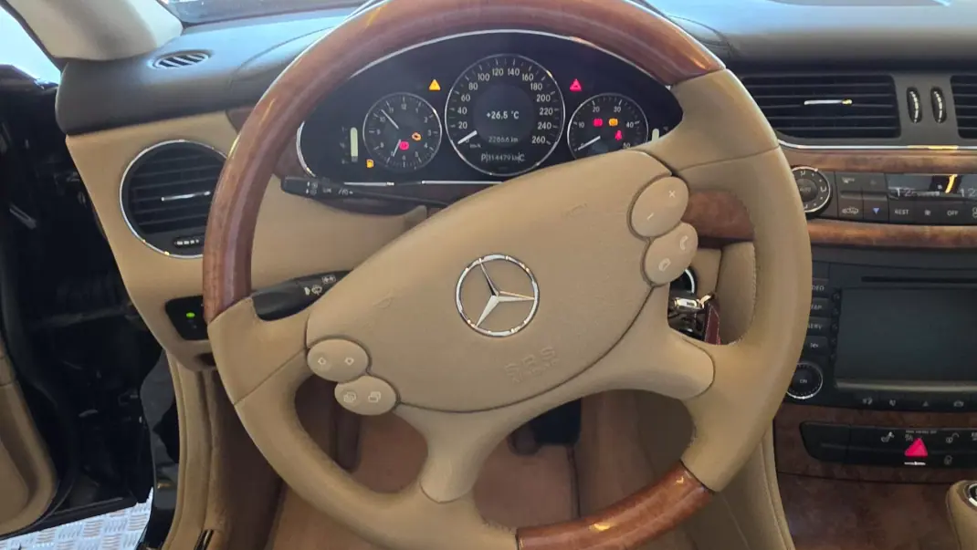 Mercedes-Benz CLS 320 2008 - 12900 EUR, 314479 km - 314479km - foto 45 de 60