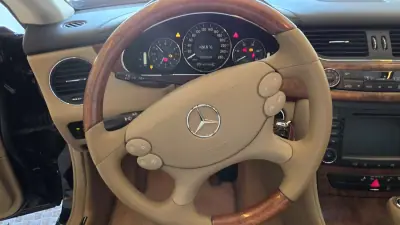 Mercedes-Benz CLS 320 2008 - 12900 EUR, 314479 km - AUTO.MOTO.pt - 314479km - foto 45 de 60