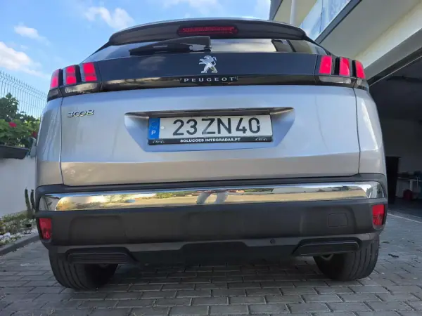 Peugeot 3008 2019 - 13900 EUR, 198000 km - AUTO.MOTO.pt - 198000km - foto 28 de 58