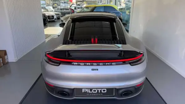 Porsche 911 2020 - 124990 EUR, 99124 km - AUTO.MOTO.pt - 99124km - foto 24 de 25