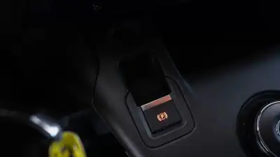 Peugeot Partner L2 caixa automática 130cv 2019 - 17900 EUR, 163000 km - AUTO.MOTO.pt - 163000km - foto 10 de 30