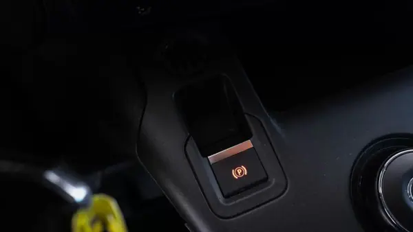 Peugeot Partner L2 caixa automática 130cv 2019 - 17900 EUR, 163000 km - AUTO.MOTO.pt - 163000km - foto 10 de 30