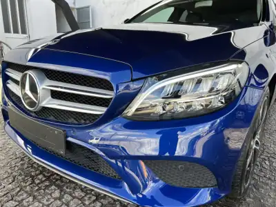 Mercedes-Benz C 300 2020 - 28499 EUR, 118000 km - AUTO.MOTO.pt - 118000km - foto 2 de 26