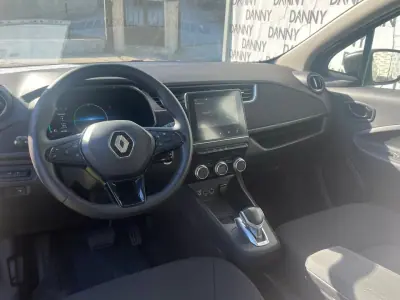 Renault Zoe 2022 - 15990 EUR, 92000 km - 92000km - foto 8 de 10