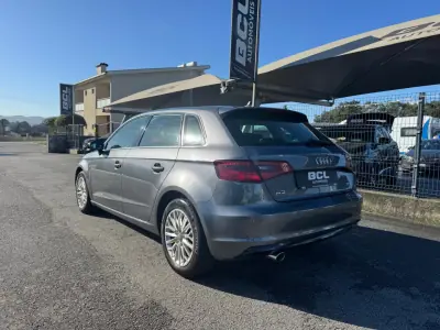 Audi A3 Sportback 2013 - 15990 EUR, 174000 km - AUTO.MOTO.pt - 174000km - foto 5 de 38