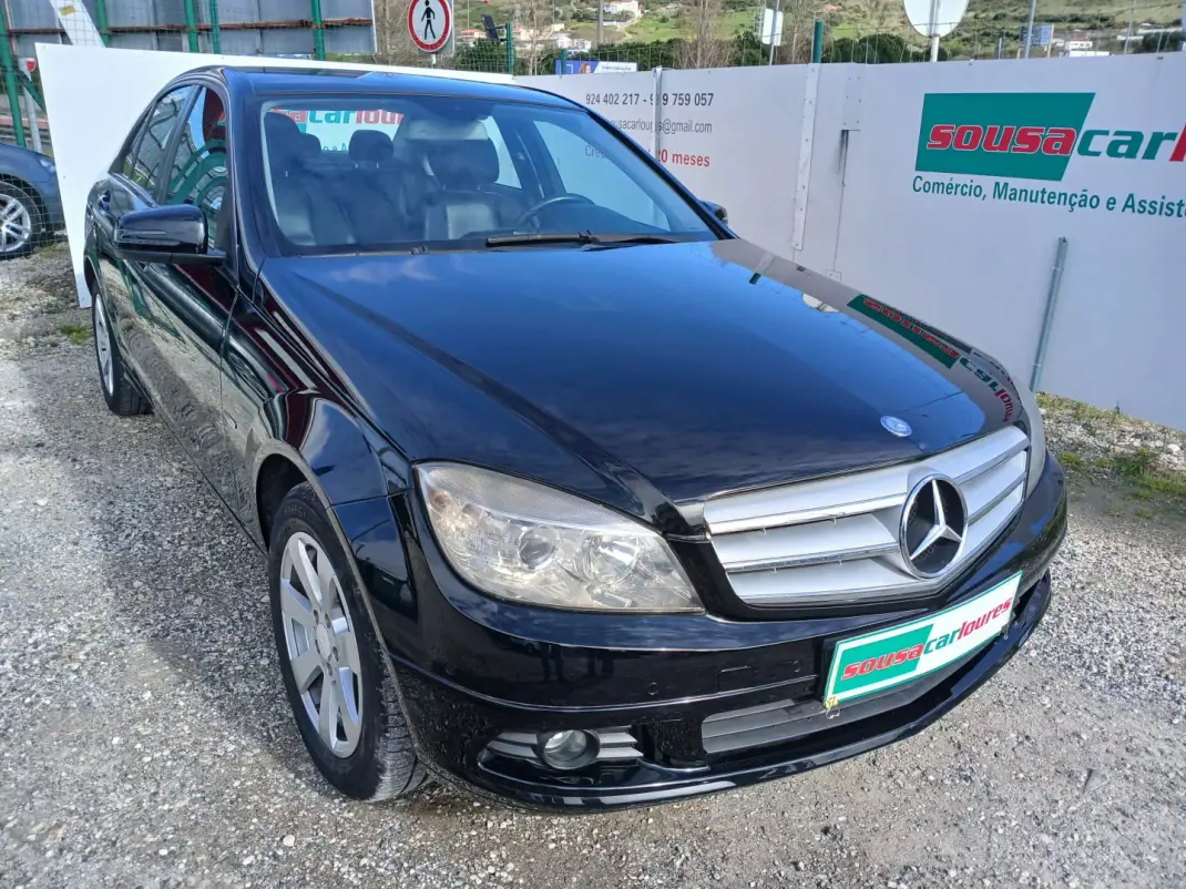 Mercedes-Benz C 200 2010 - 10250 EUR, 208074 km - AUTO.MOTO.pt - 208074km - foto 6 de 23